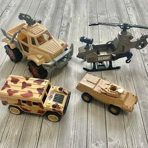 Military Toy Vehicles